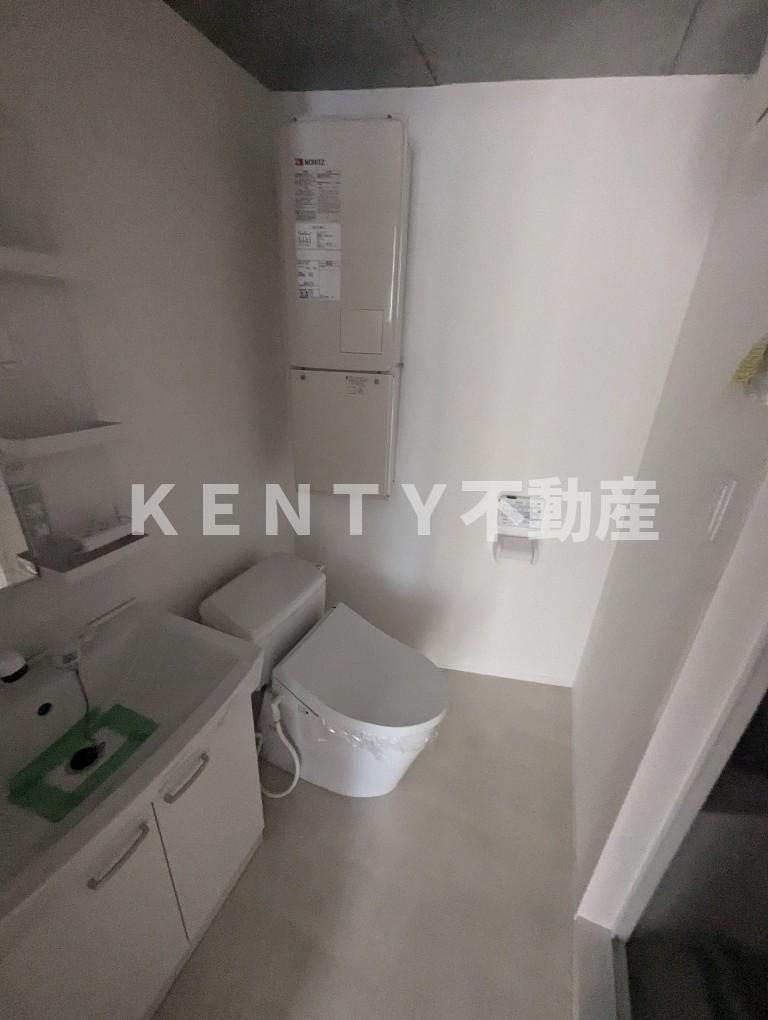 トイレ　清潔感のあるトイレです