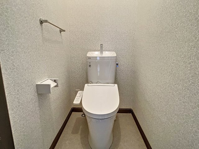 トイレ　2024年5月撮影※現況を優先致します。