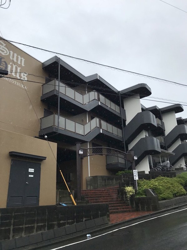 建物外観　現況優先