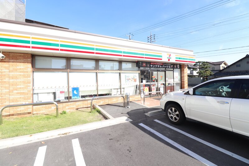 コンビニ　セブンイレブン名古屋稲生町1丁目店（コンビニ）まで490m