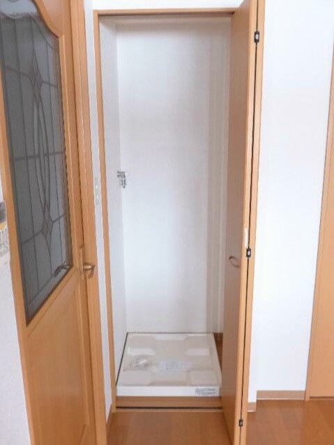 その他設備　洗濯機置場