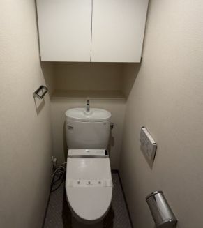 トイレ　落ち着いたトイレです
