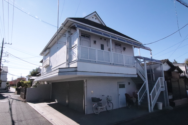 建物外観　２Ｆ２世帯♪