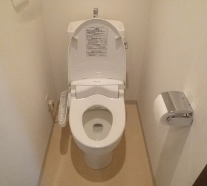 トイレ　別号室参考写真