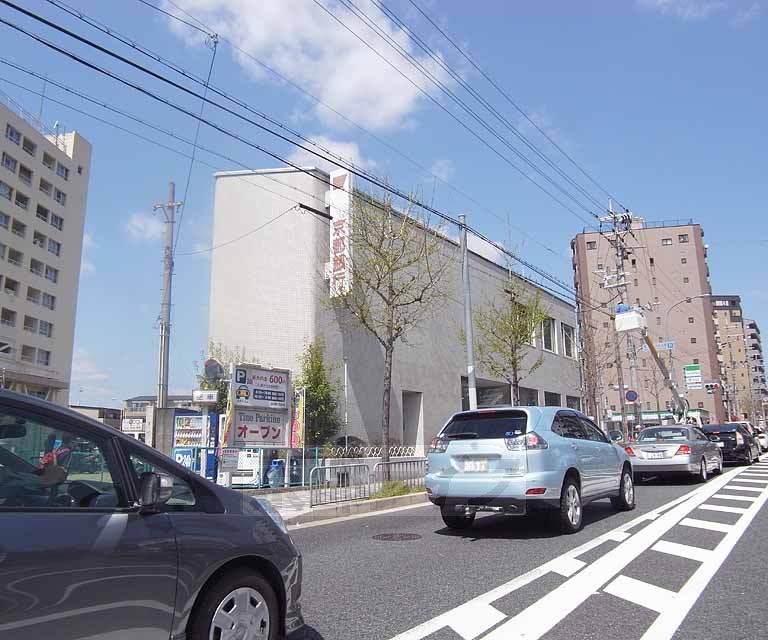 銀行　京都銀行 山科中央支店（銀行）まで706m