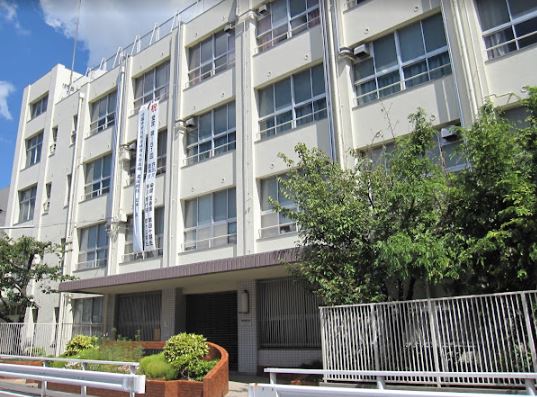 中学校　大阪市立大正東中学校（中学校）まで629m