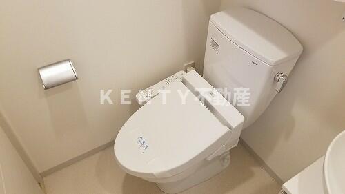 トイレ　ゆったりとした空間のトイレです