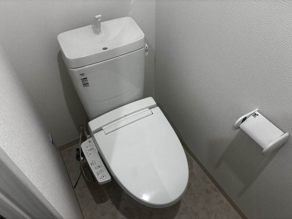トイレ　トイレ