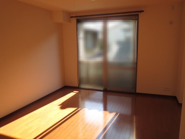 MaisonEightの居間写真
