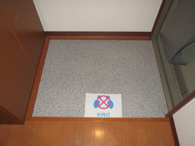 MaisonEightの玄関写真