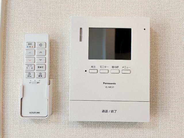 セキュリティ　カメラ付インターホン（イメージ）