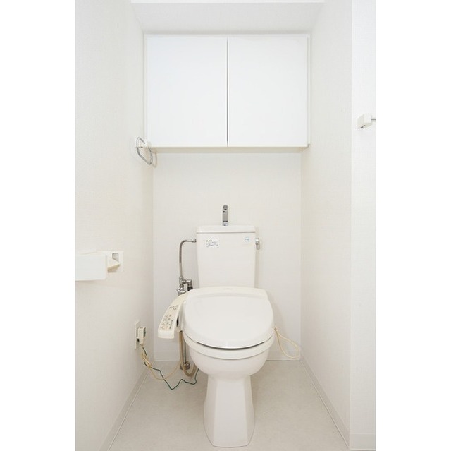 トイレ　※同タイプ別部屋写真