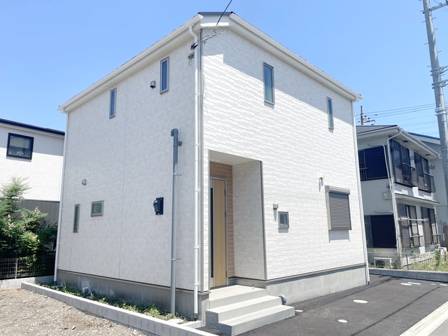 建物外観　～戸建生活はじめませんか～