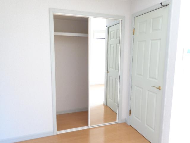 収納　クローゼット