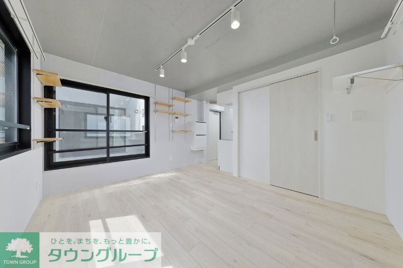 その他部屋・スペース　レールライト