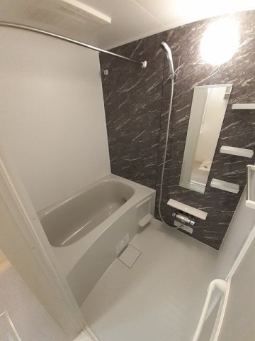 バス・シャワールーム　日々の暮らしに欠かせないお風呂です