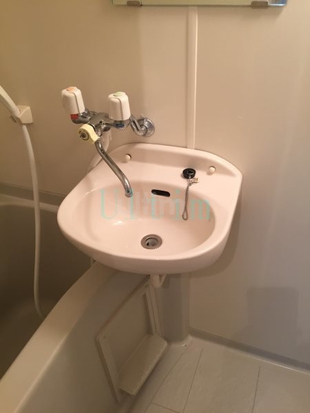 洗面設備　他のお部屋の写真です。ご参考までに