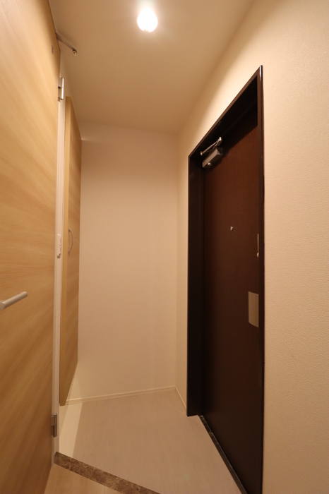 雅メゾンの玄関写真