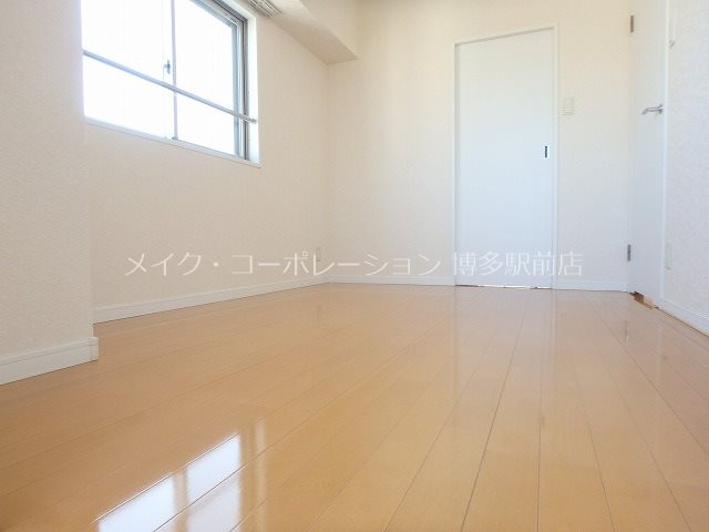 ＪＲ鹿児島本線 博多駅 徒歩8分 15階建 築19年の内装写真