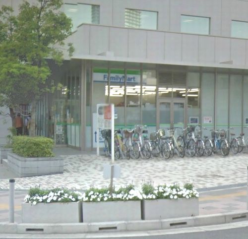 コンビニ　ファミリーマート東武鉄道本社店（コンビニ）まで353m