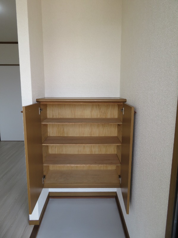 収納　※別号室の写真となります。