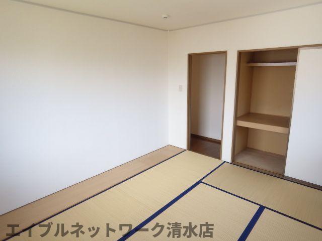 居室・リビング　和室、ちょっとしたくつろぎスペースにいかがでしょうか