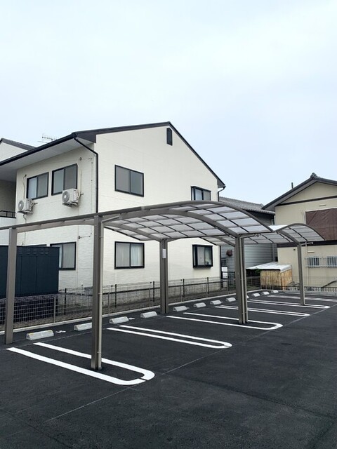駐車場　カーポート