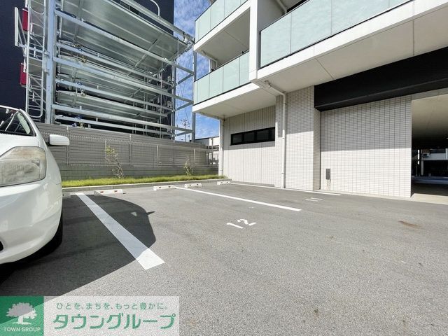 駐車場　駐車場