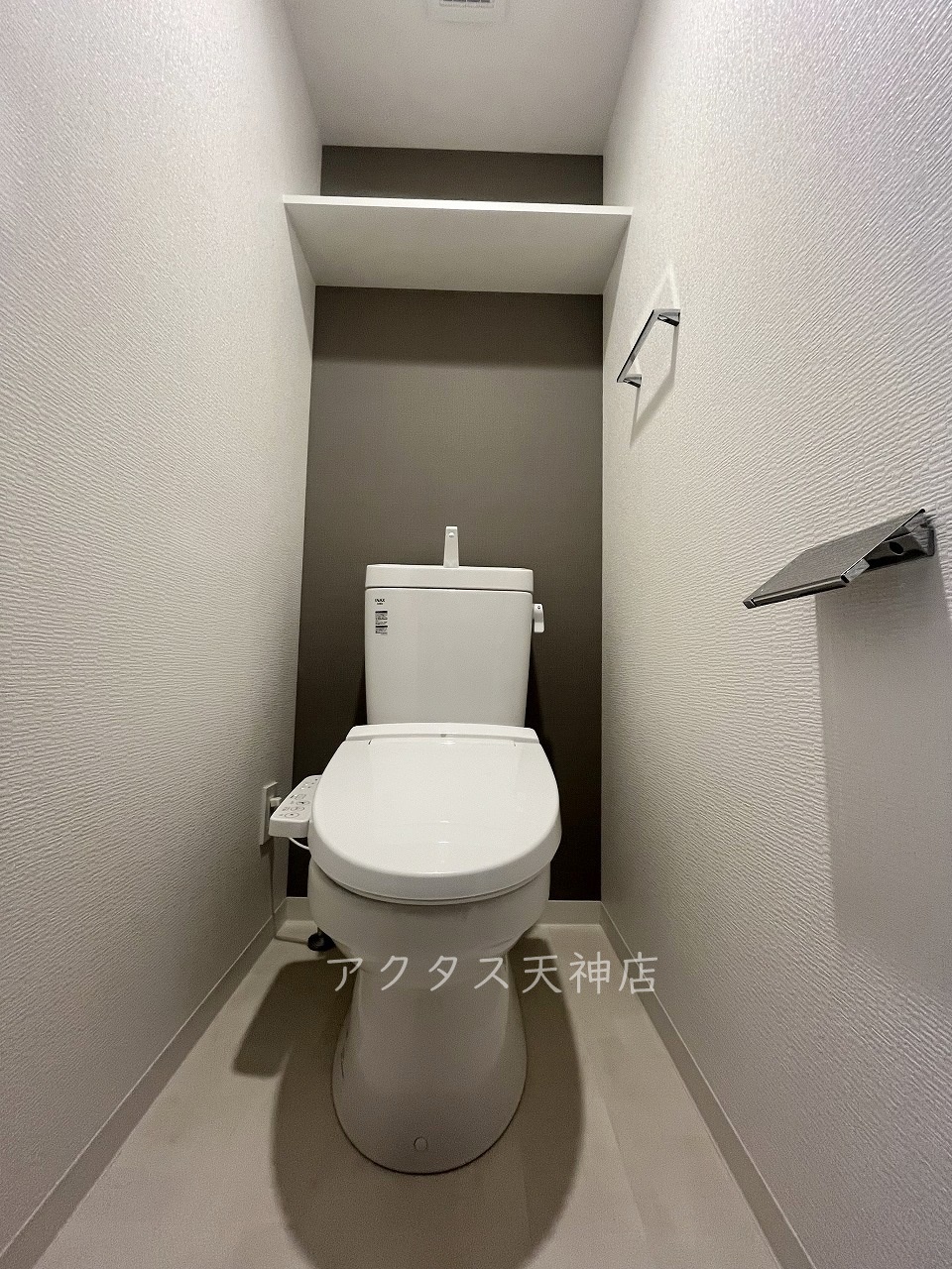 地下鉄箱崎線 呉服町駅 徒歩5分 12階建 築4年のトイレ写真