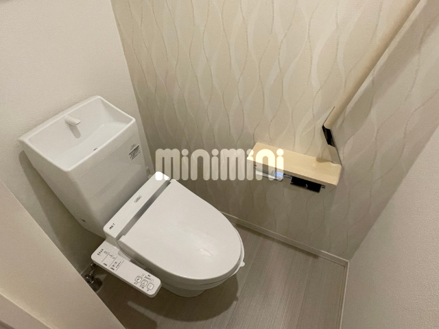 シュプリーム小松のトイレ写真