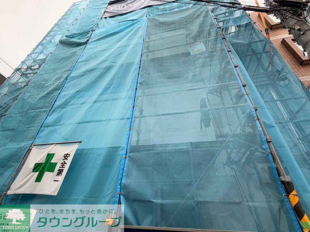 バルコニー　駐車場