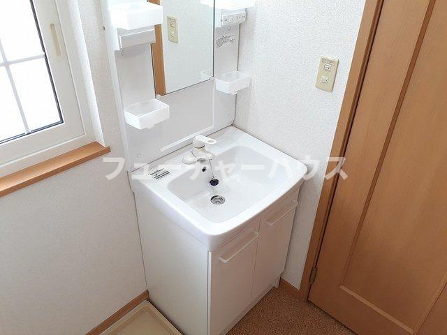 洗面設備　洗面所です