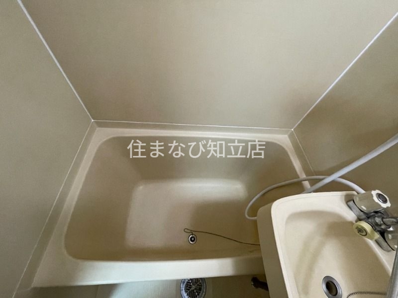 バス・シャワールーム　同型別部屋写真