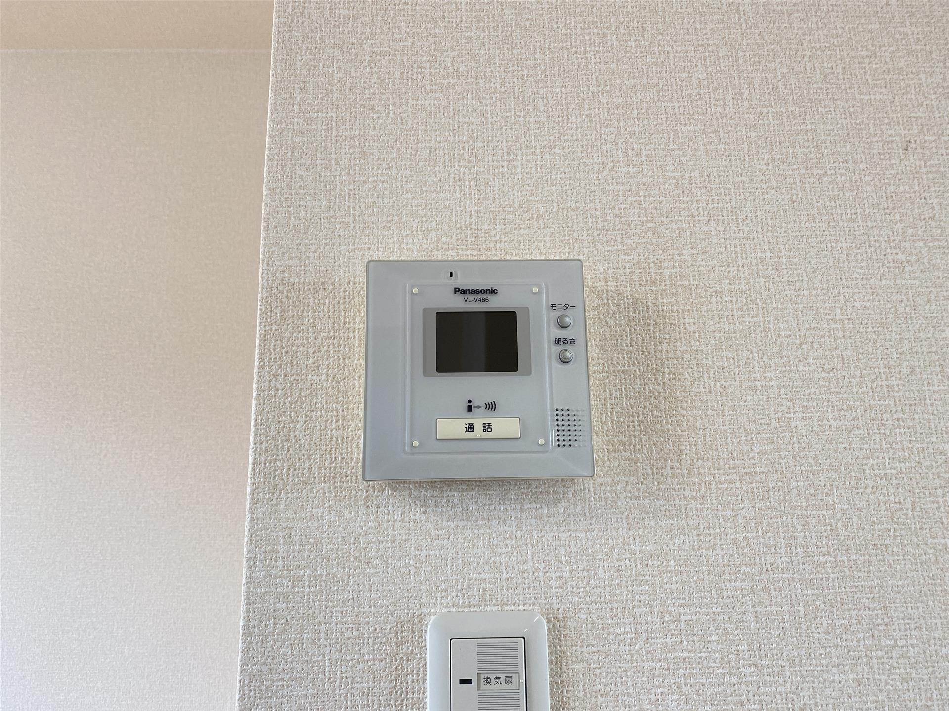 セキュリティ　モニタ付インターホン