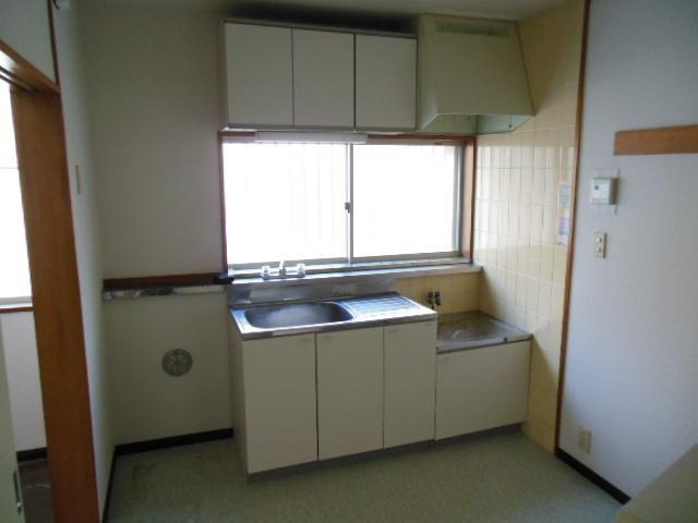 大野ハイツのキッチン写真