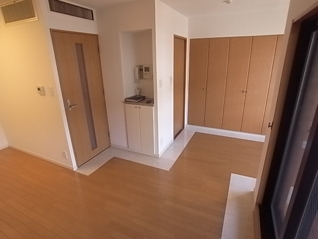 居室・リビング　写真は同マンションの別のお部屋のものです