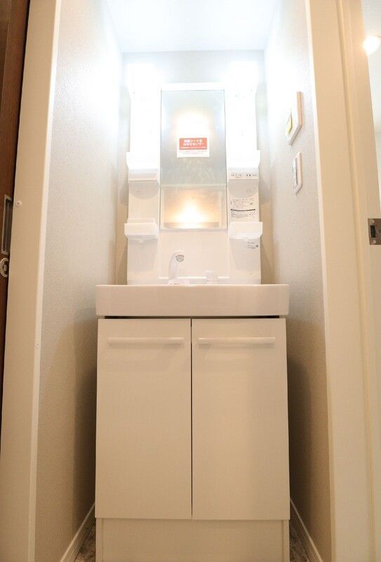洗面設備　同物件別部屋参考写真