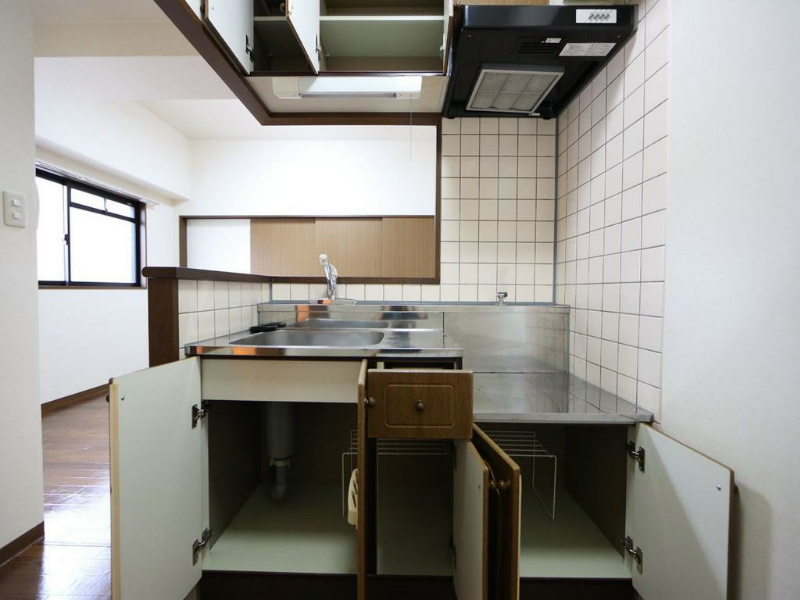 キッチン　カウンターキッチン（ガス2口コンロ設置可）