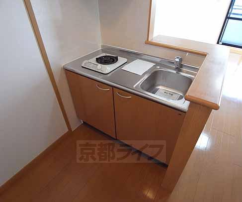 キッチン　一口コンロ付のカウンターキッチンです。