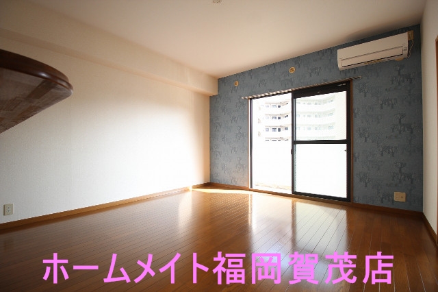 地下鉄七隈線 七隈駅 徒歩15分 4階建 築30年の居間写真