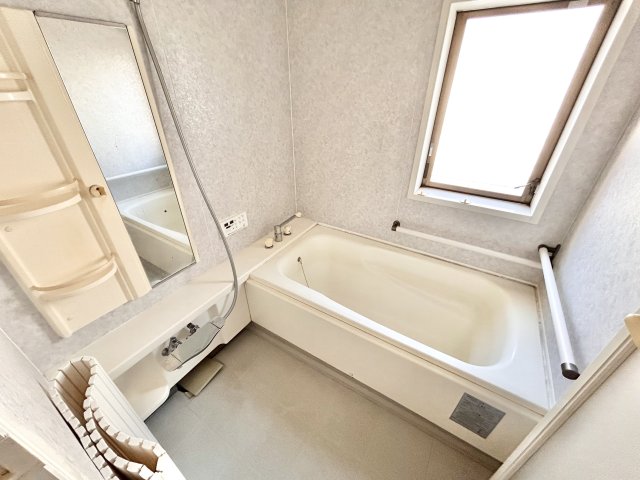 有松三丁山貸家の風呂写真