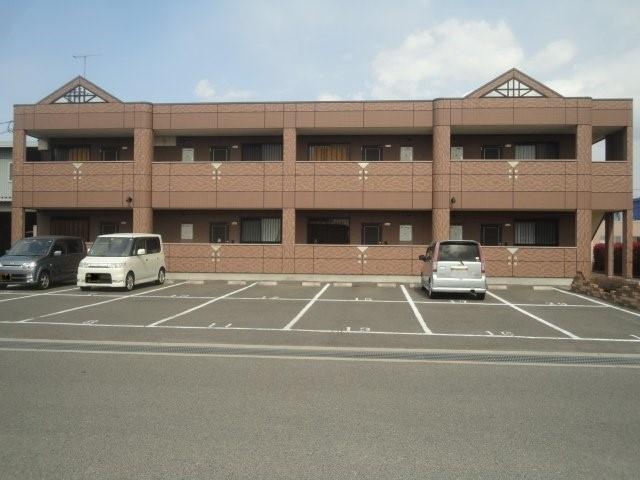 駐車場　外観写真（昼）
