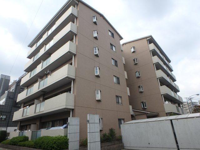 建物外観　2006年完成オートロックマンション♪
