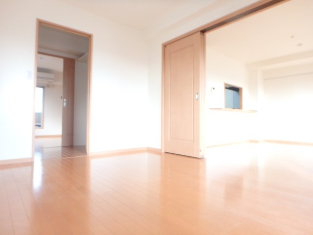 居室・リビング　他のお部屋の参考写真となります。
