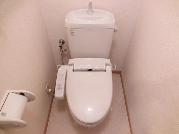 トイレ　ウォシュレット！