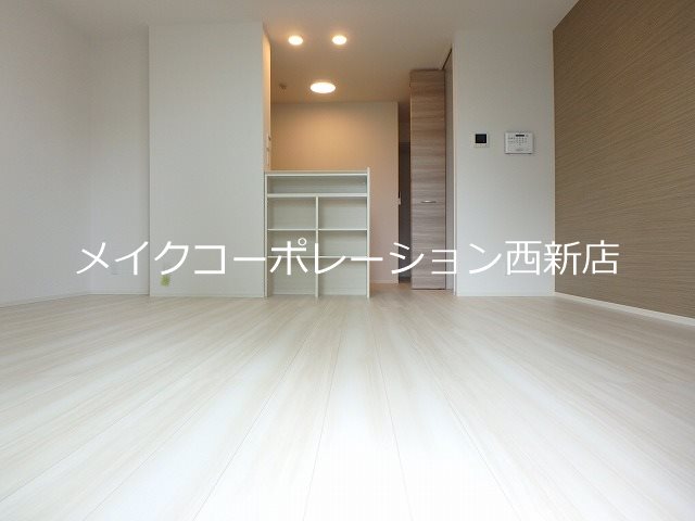 地下鉄七隈線 福大前駅 徒歩37分 3階建 築5年の居間写真