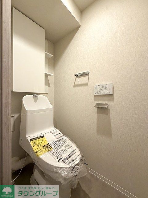 トイレ　※写真は同タイプ住戸です。