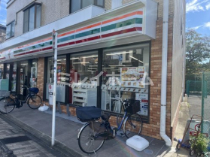 コンビニ　セブン-イレブン 西大井（コンビニ）まで442m