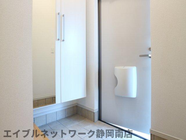 玄関　毎日通る玄関はこちらです
