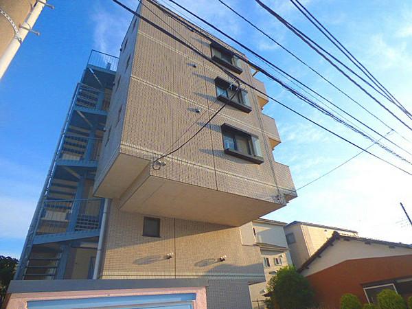 プラザ川口の建物外観